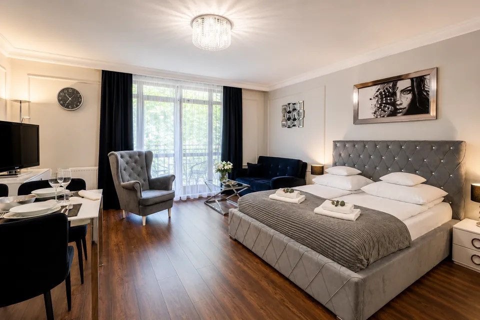 Platynowa Róża – balkon